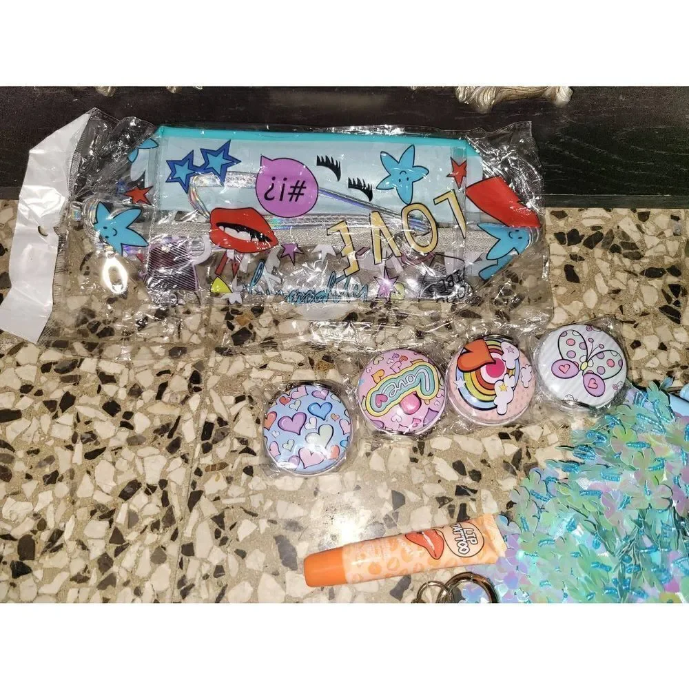 2 Mini tin containers with ring hook